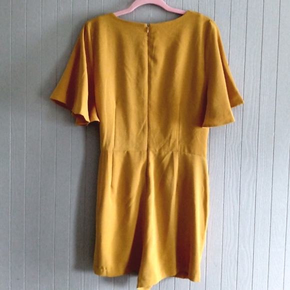 Molly Bracken Playsuit - Picture 3 of 5